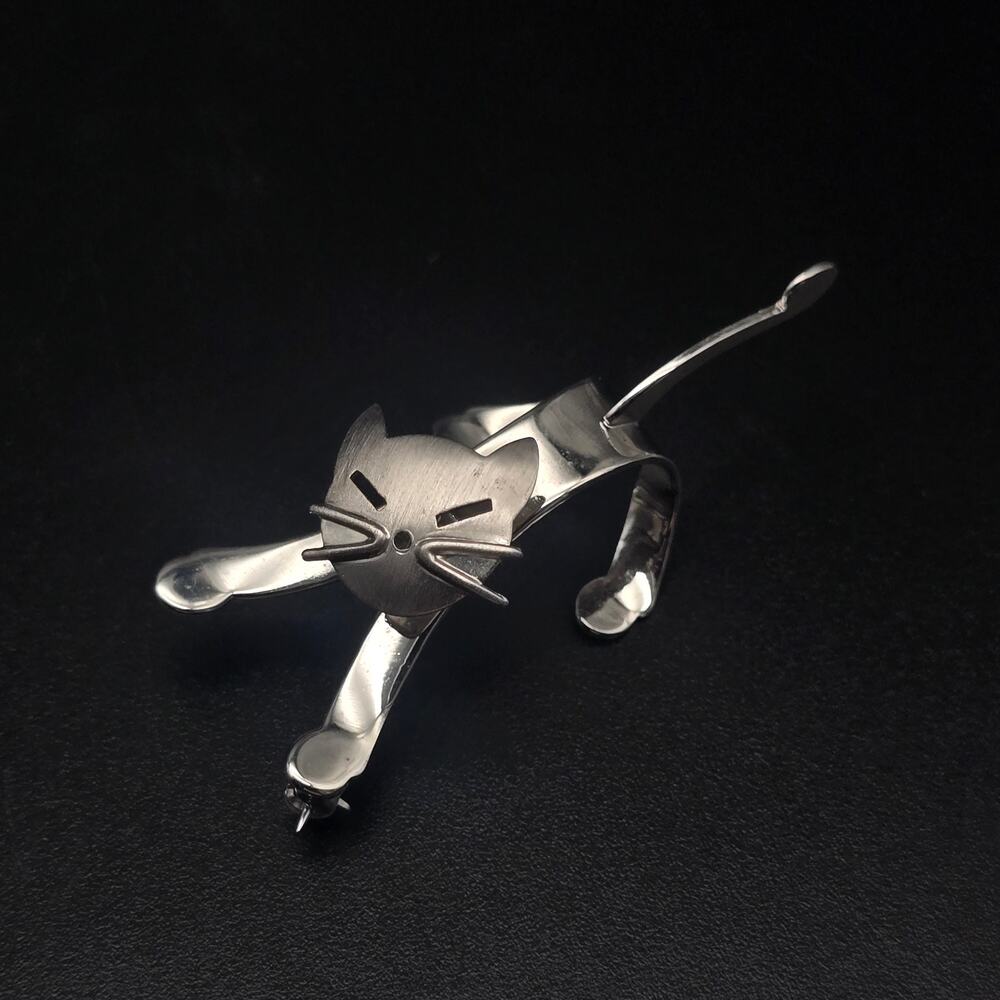 Beau Sterling Silver Cat Brooch Vintage Jewelry